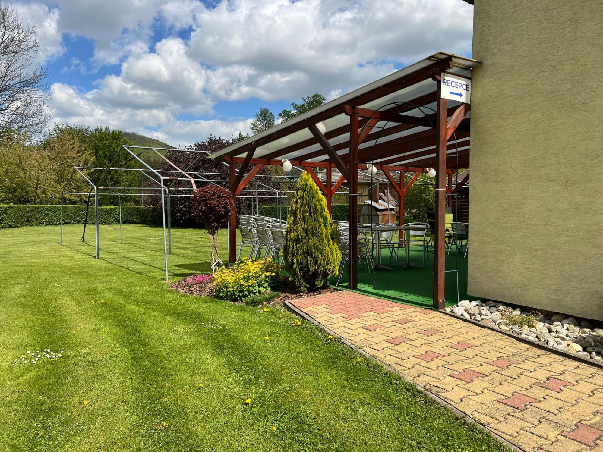 Penzion V Podzamci Moravská Třebová Exterior foto